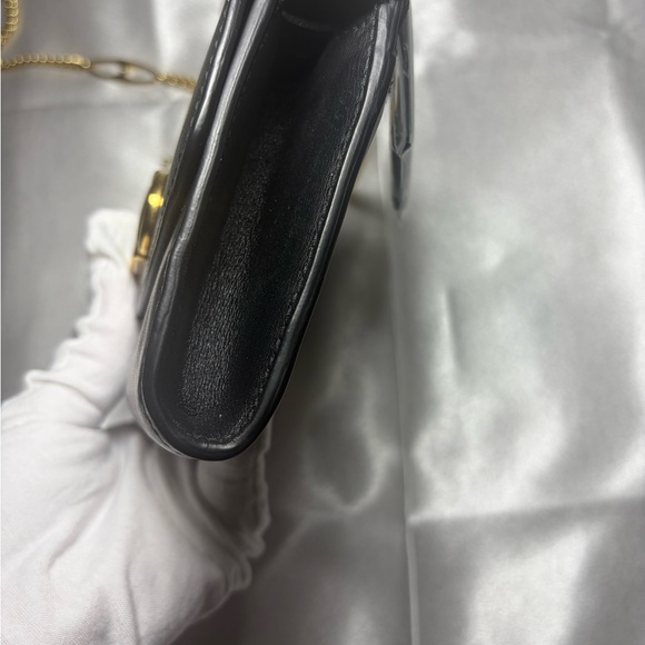 Gucci Black Leather Shoulder Bag - Picture 6 of 14